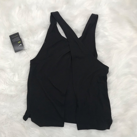 🌸 2 for $30 🌸 Nike running top - Picture 3 of 3